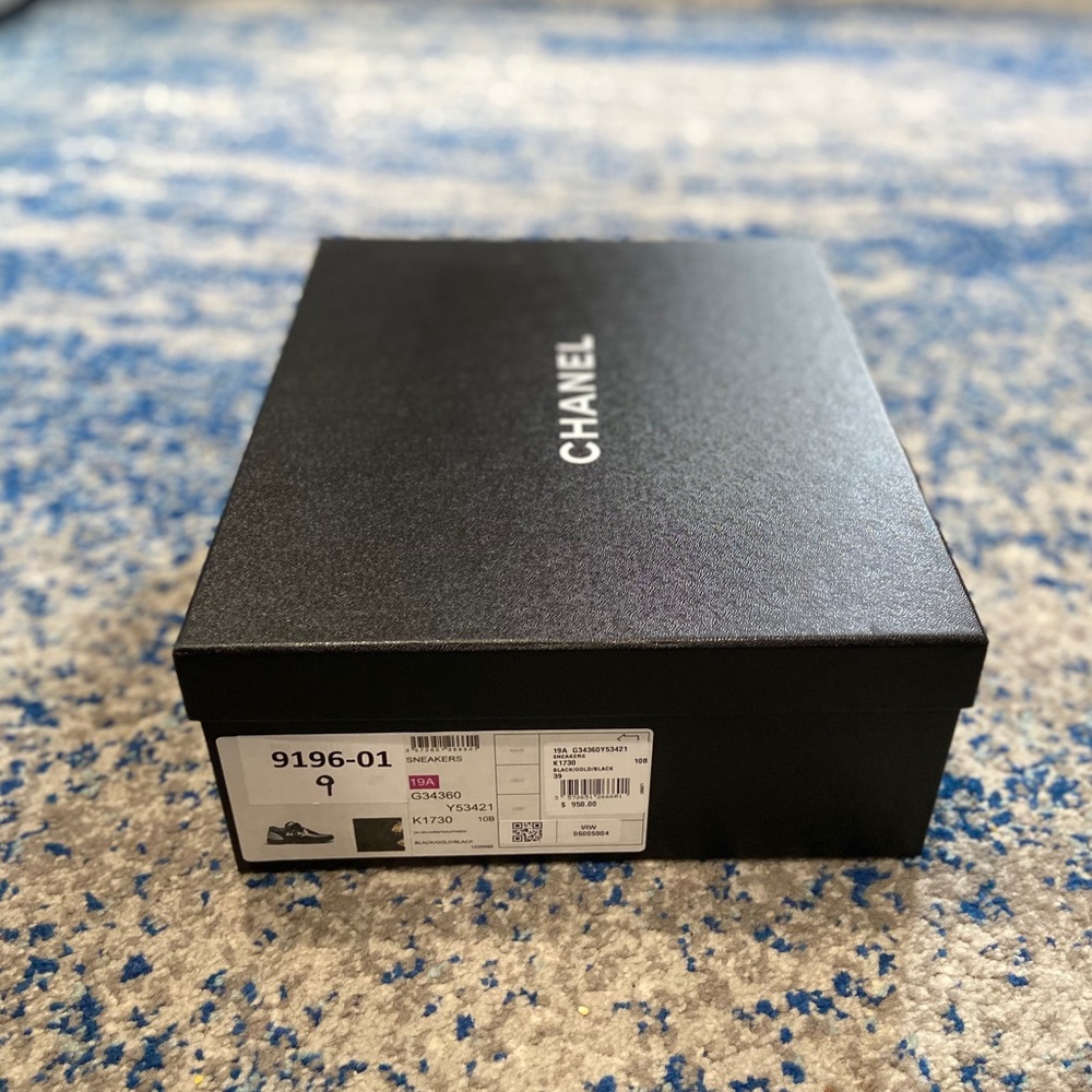 Chanel Shoe Box - Picture 3 of 4